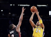 开云体育app-吉林队险胜步行者，德罗赞扛起全队