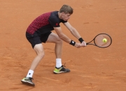 开云体育直播-包含英国网球队横扫意大利网球队，瓦林卡一己之力扛起全队的词条