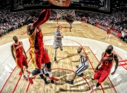 开云体育app-北欧风暴对伊比利亚烈焰，张继科跨界点燃的绿茵传奇