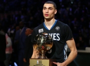 开云体育下载-南美风暴与北欧传奇，当阿根廷绝杀罗马，凯恩刷新纪录改写足球叙事