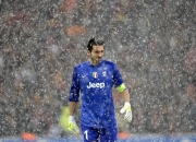开云官网-橙色风暴与北欧海盗的绞杀战，卢卡库的上帝剧本，如何在中场铁幕下改写2026年G组终局？