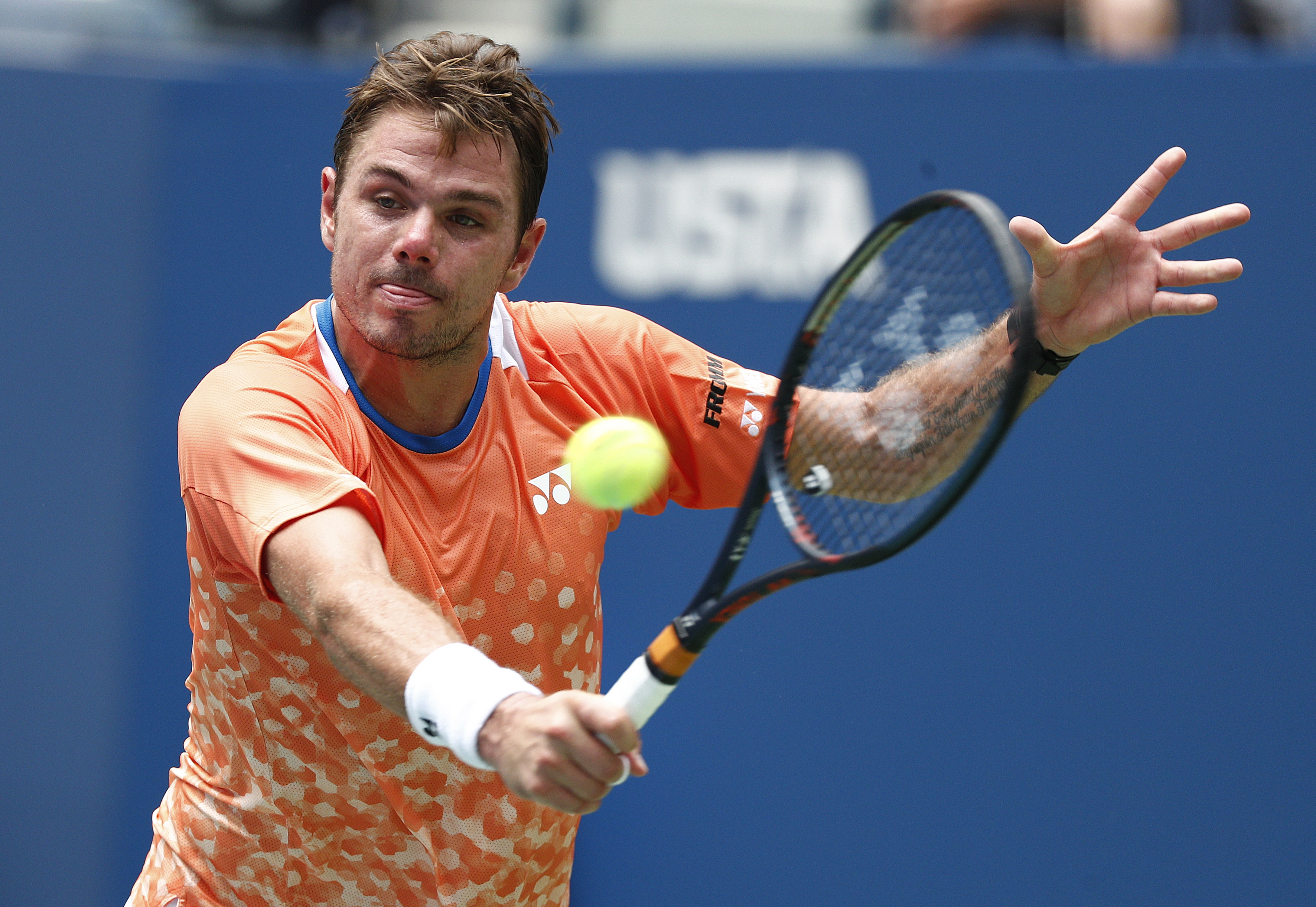 关于西班牙网球队险胜美国网球队，瓦林卡惊艳世界的信息