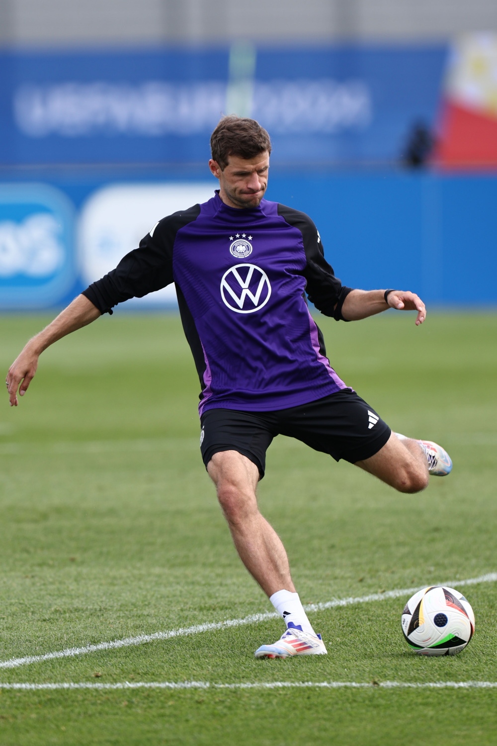 德国选手精湛技艺，成功晋级半决赛