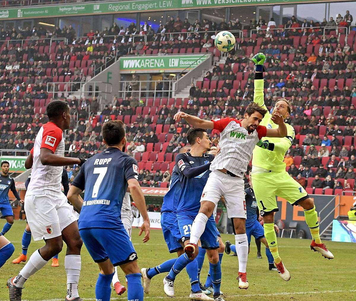 法兰克福主场险胜，稳固排名继续追赶的简单介绍