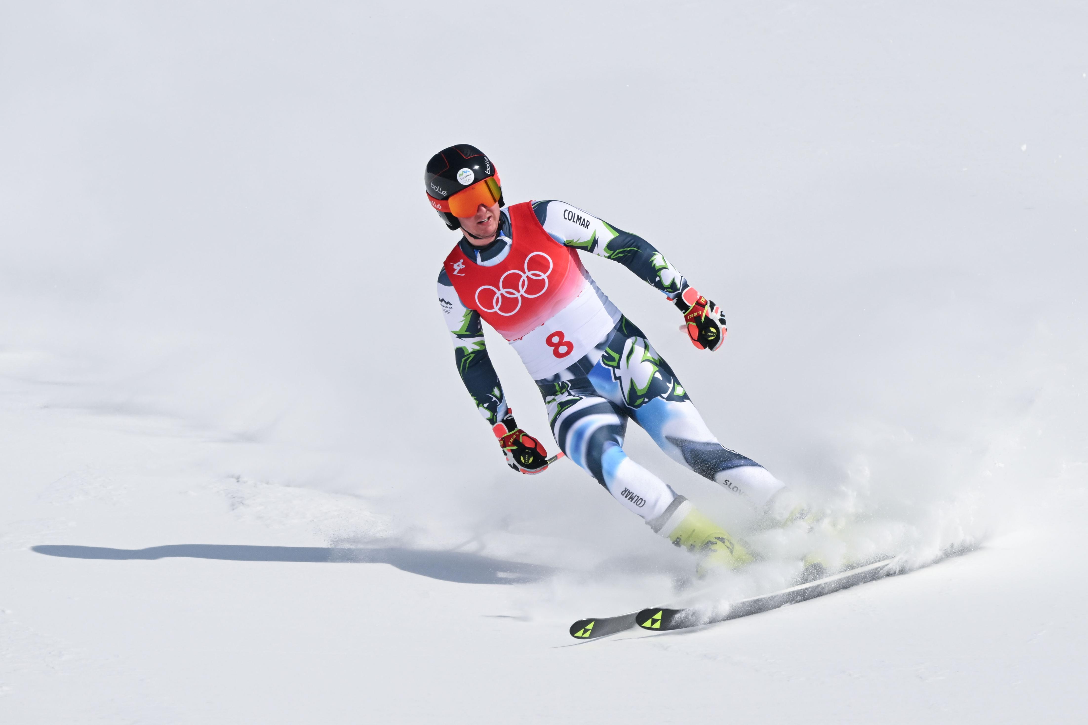 瑞士男子滑雪选手技艺精湛，领先全场的简单介绍