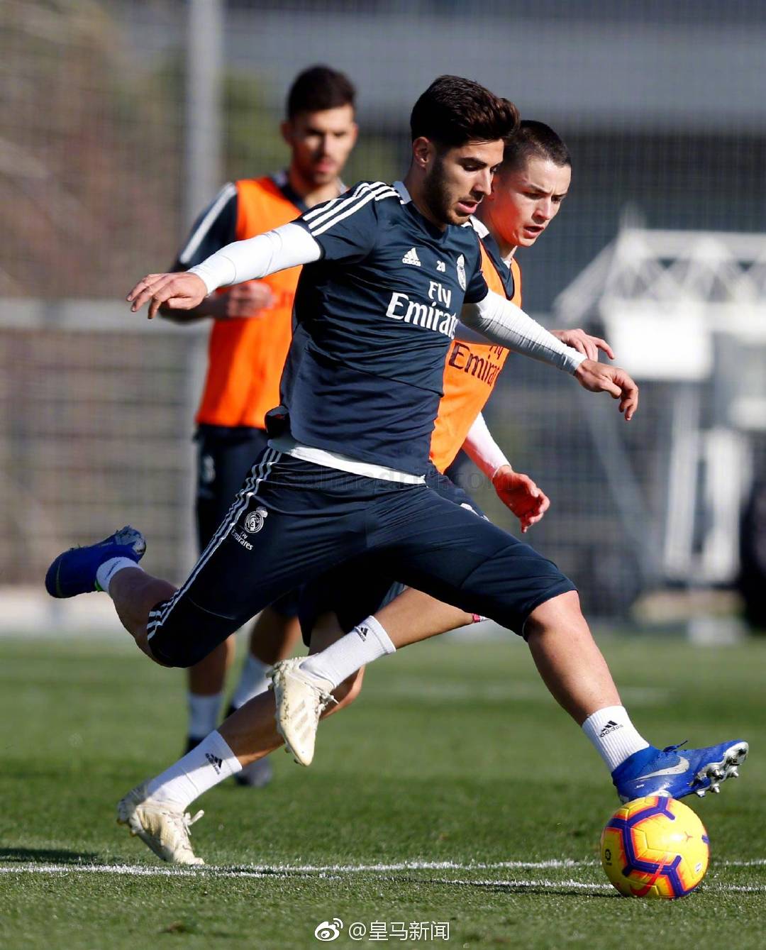 关于瓦伦西亚五轮不败，逐步恢复稳定状态的信息