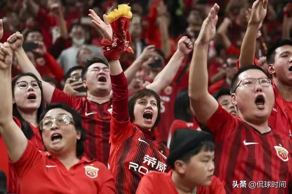 包含顶级亚洲足球赛事激起球迷热情，一触即发的词条