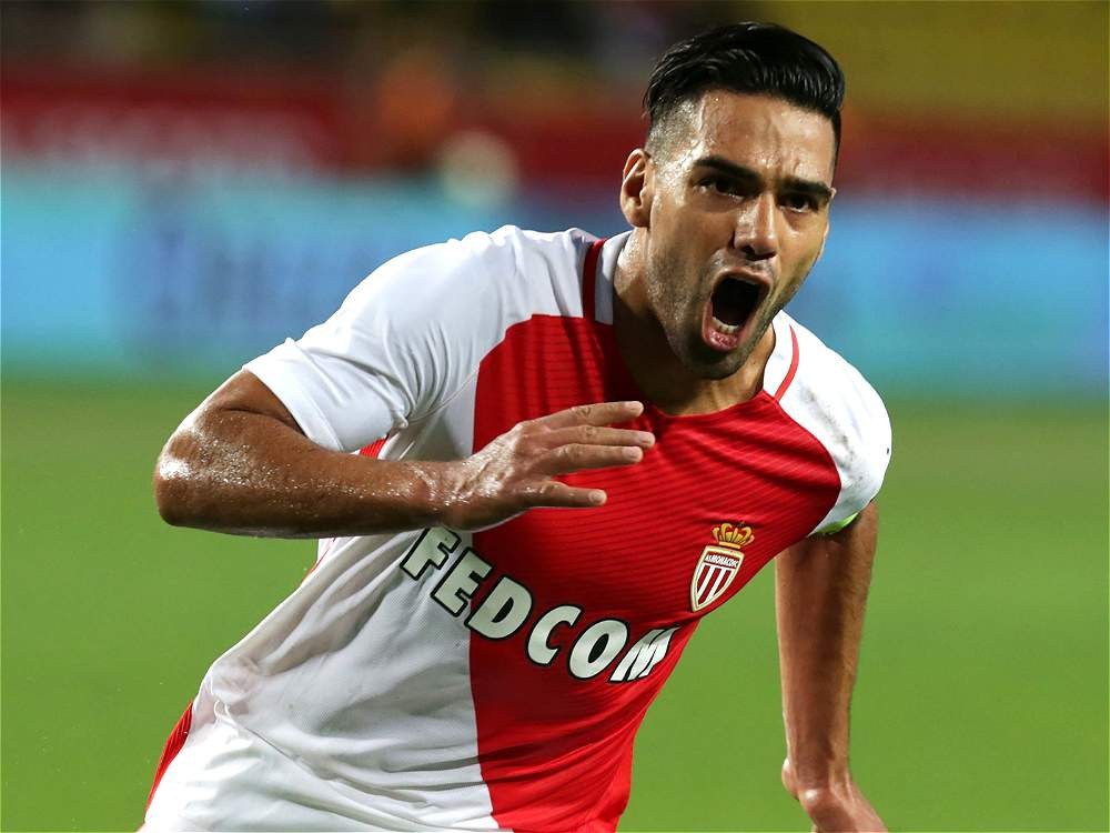 关于南锡客场不敌里昂，法甲保级压力大增的信息