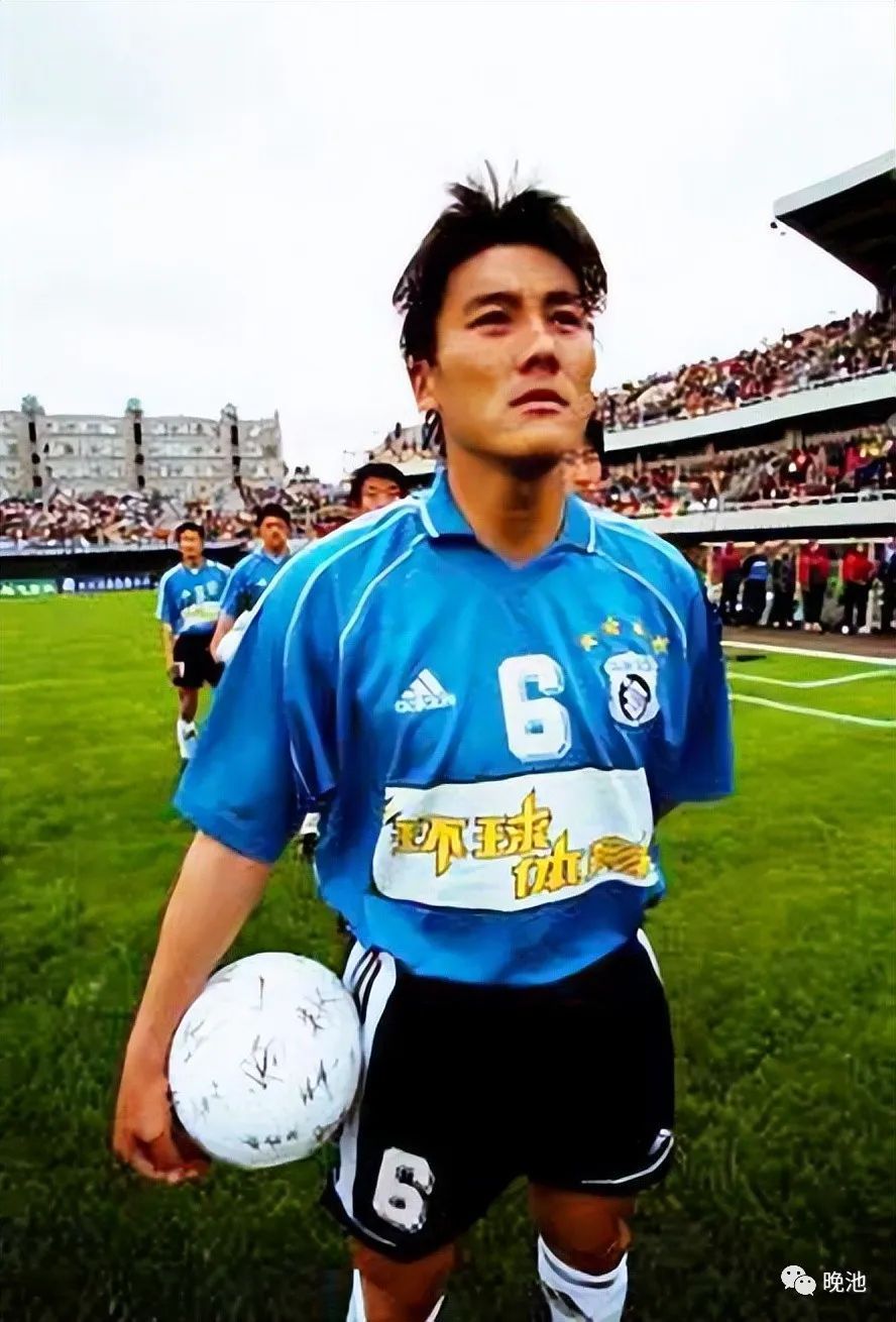 大连实德前锋独中两元，助球队轻取对手