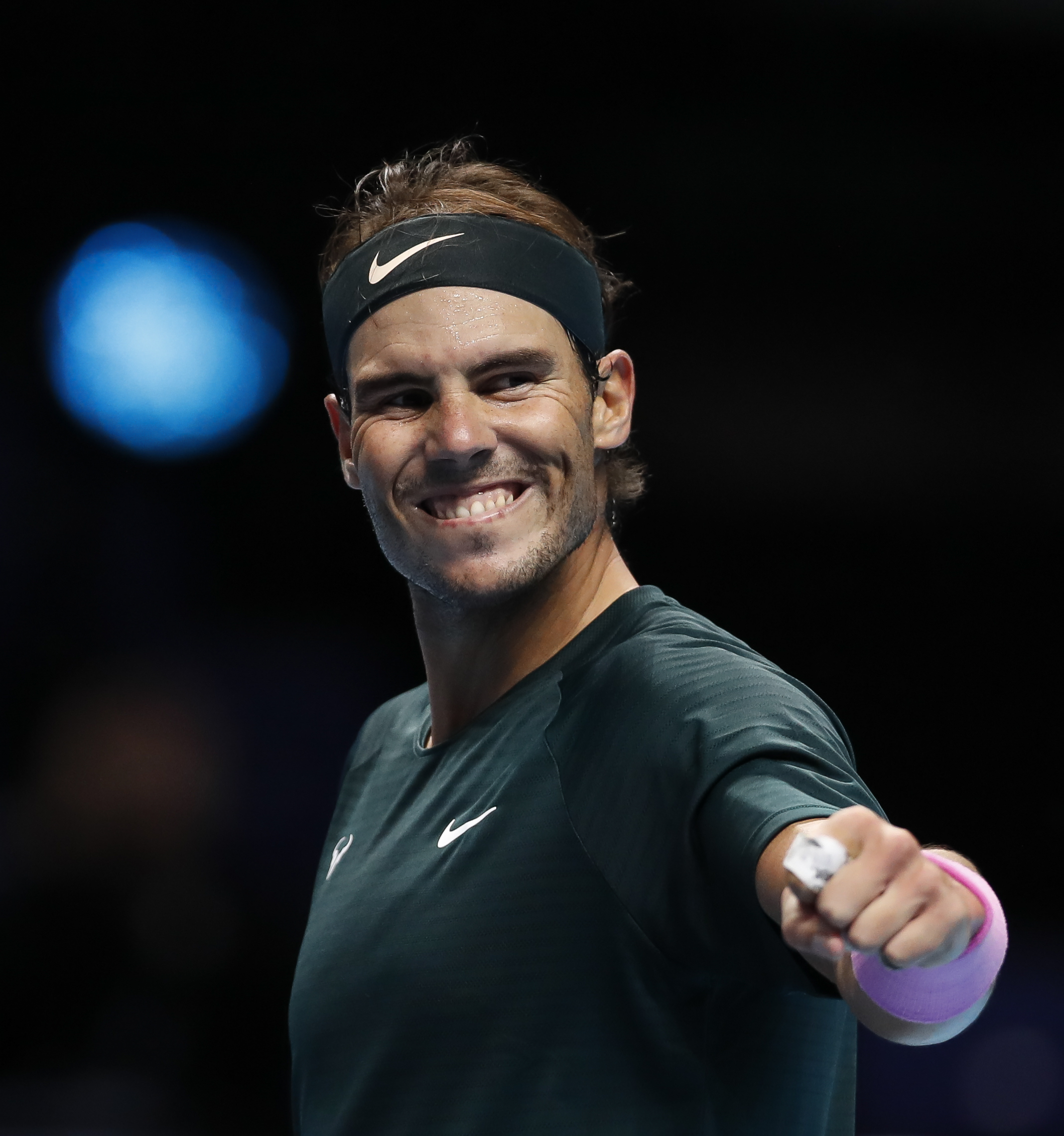 ATP总决赛轻取拉沃尔杯，纳达尔统治全场的简单介绍