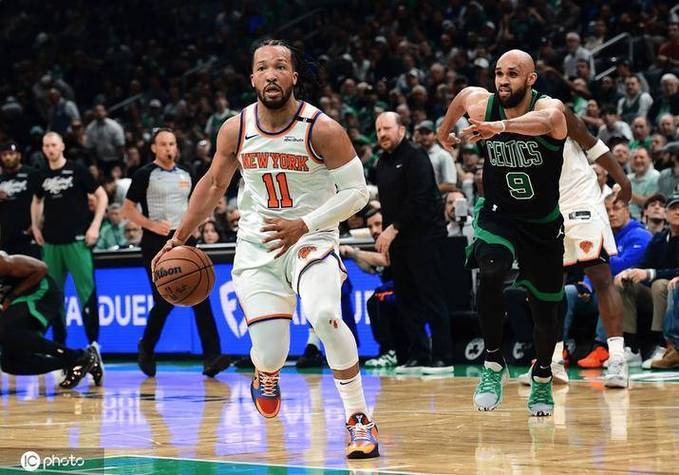 关于猛龙轻取灰熊，伦纳德统治全场的信息