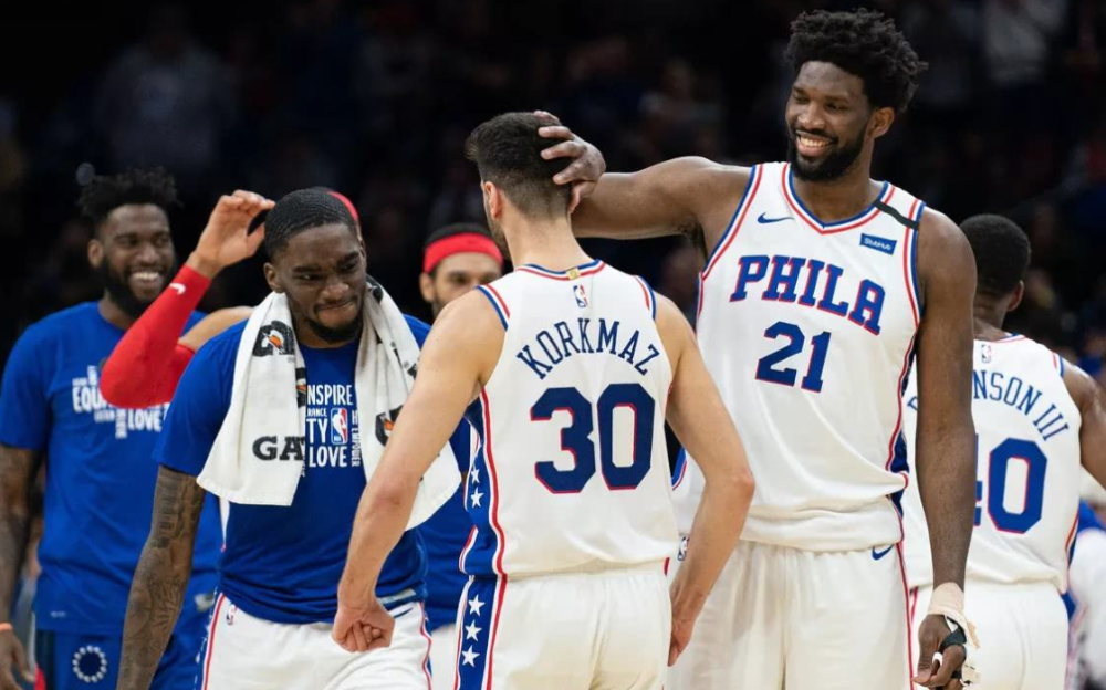 包含山东队轻取太阳，恩比德惊艳四座的词条