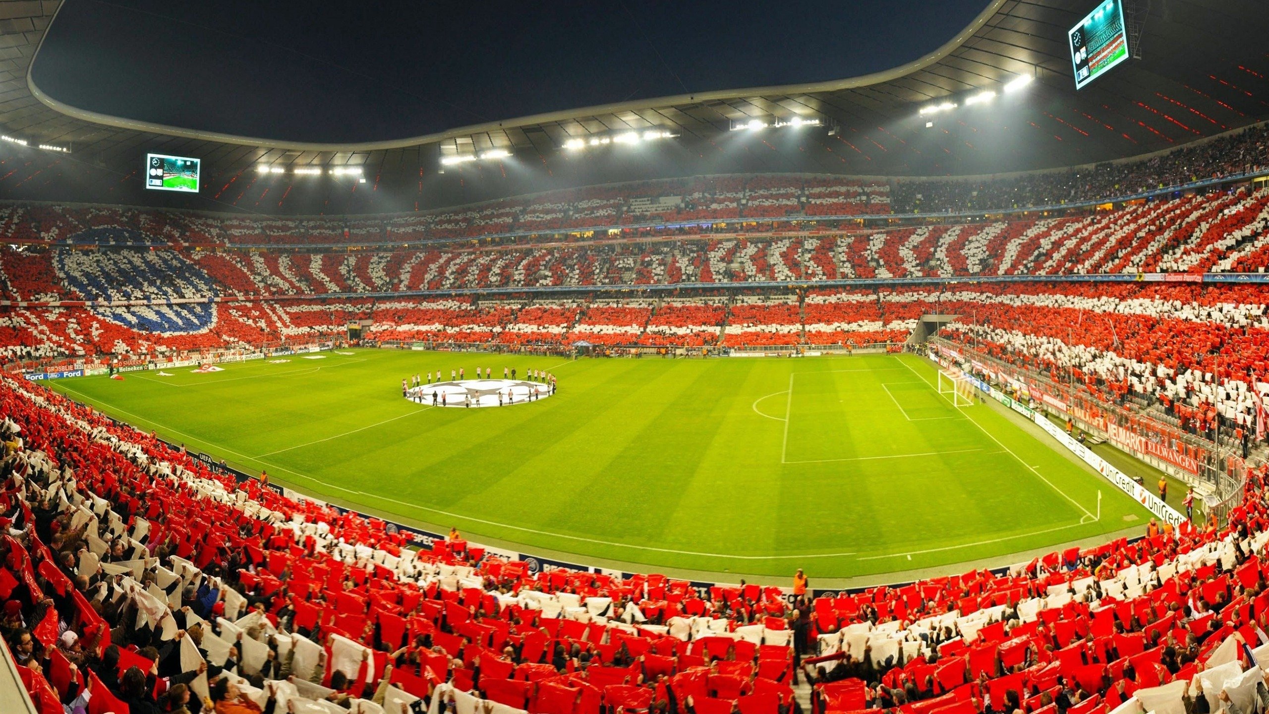 阿尔瓦雷斯闪耀全场,比利亚雷亚尔虽败犹荣,利物浦惊险过关