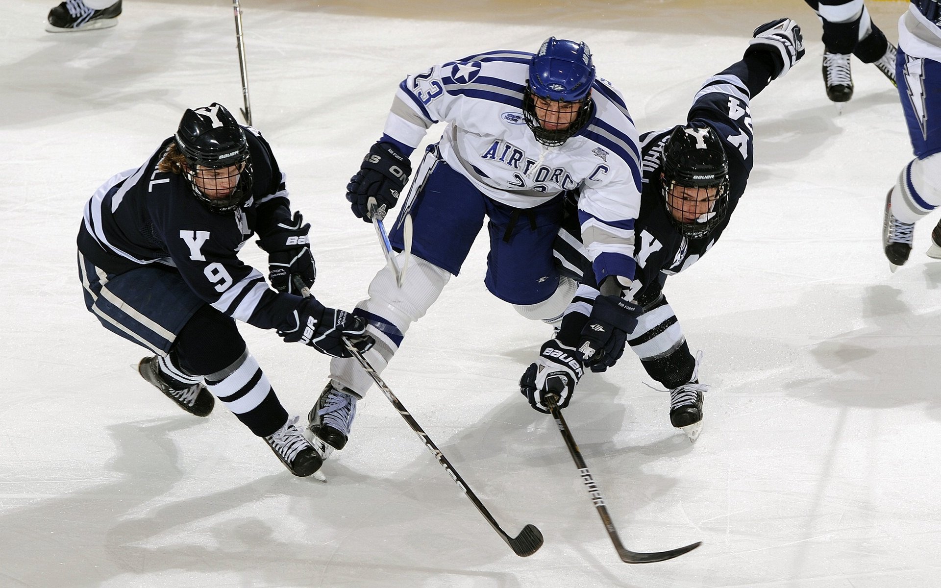 年度焦点之战之夜，拉文表现堪称教科书