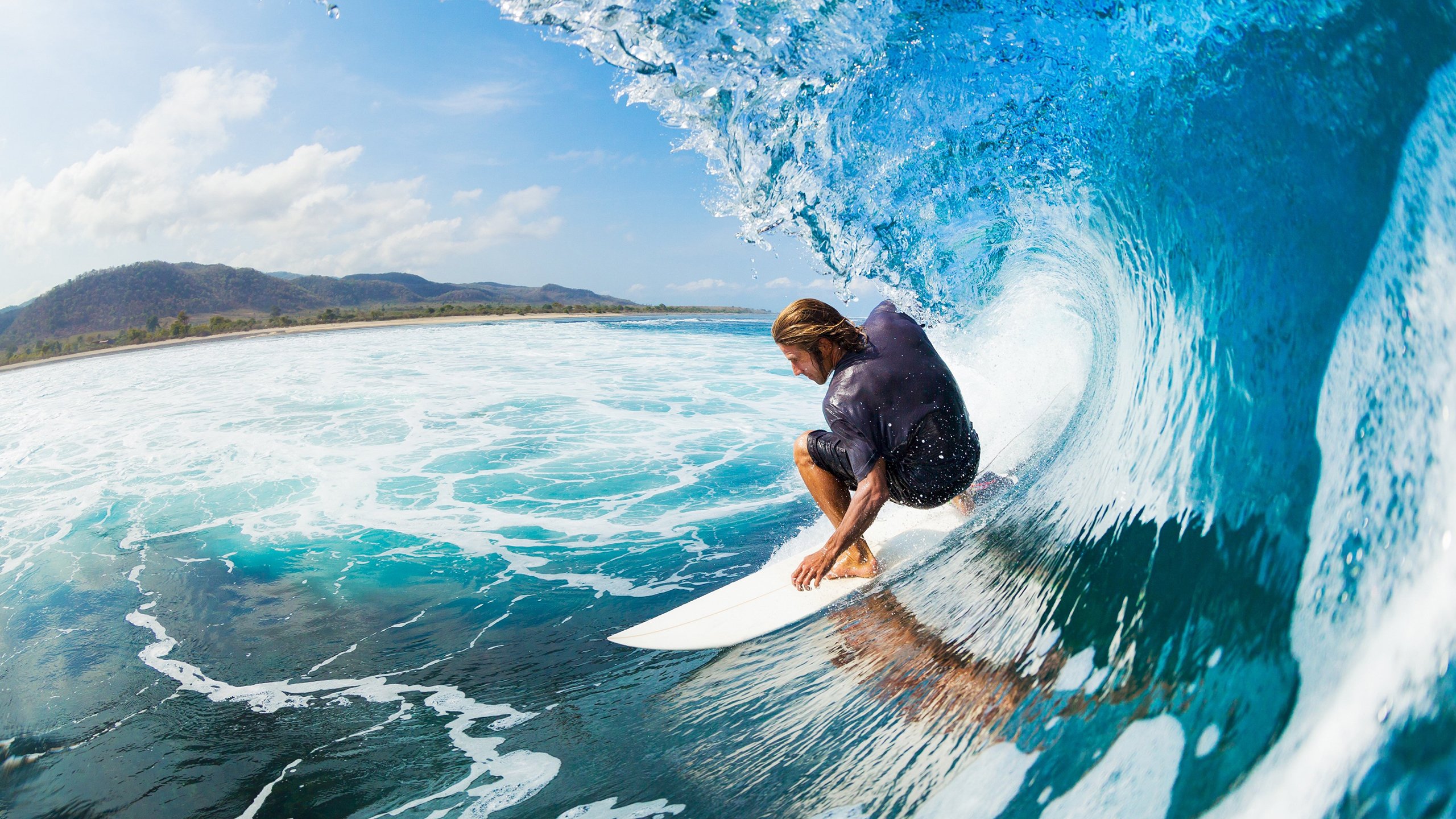 赛道与绿茵的共鸣,劳塔罗的完美之夜