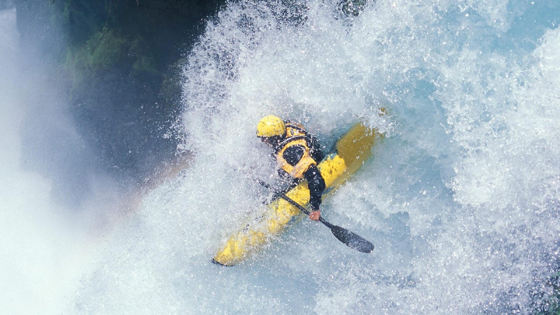 从巴黎红土到伦敦硬地,阿尔卡拉斯如何用拉沃尔杯精神完成法网翻盘与团队扛鼎